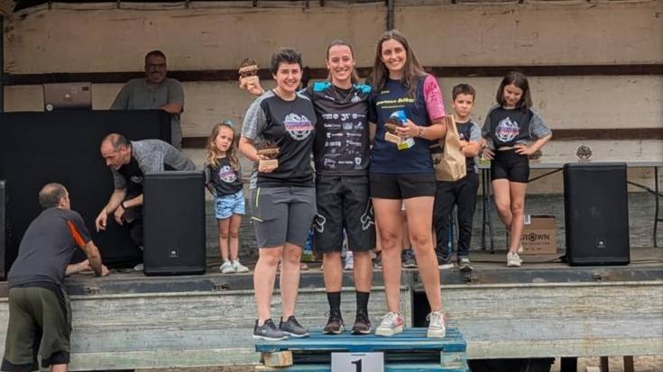 Arrasateko lokatz eta harri artean, Arauntza Riders berriz ere protagonista