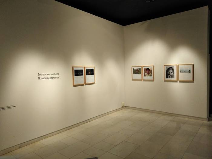 'Emakumeok aurkezle' erakusketari buruz arituko dira aste honetako Gela saioan