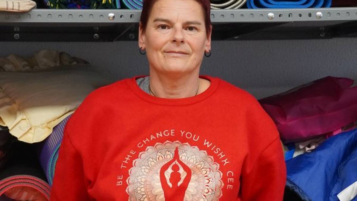 Yameli Prieto: "Onura fisikoak, mentalak eta emozionalak ditu yogak"