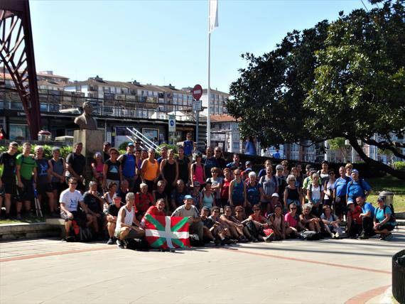 Eguraldi bikaina lagun, 83 lagunek egin dute Azpeitia-Bilbo 2018 egitasmoko zazpigarren etapa