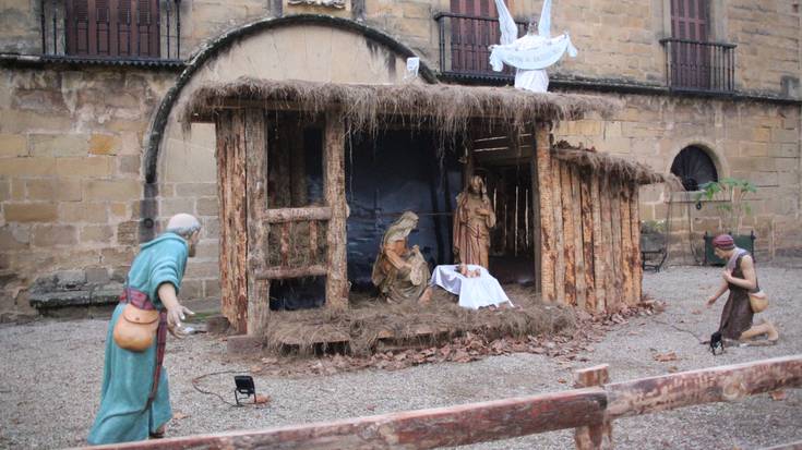 Bihar zabalduko dute Narrosko jaiotza