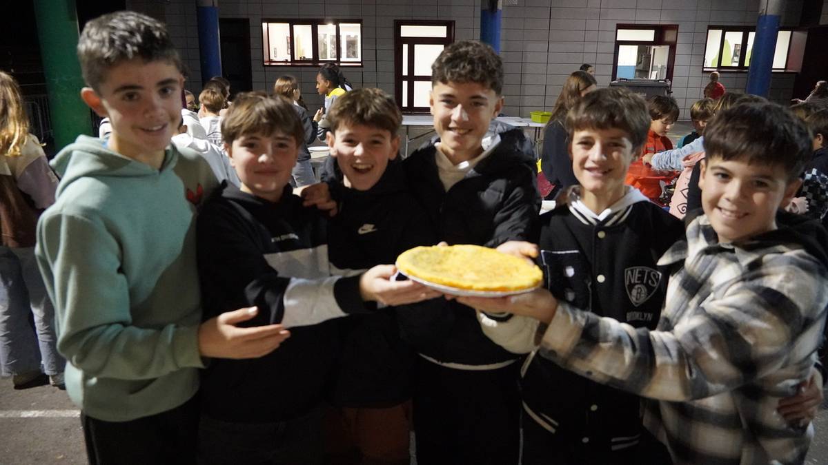 Bertsoak, musika eta patata tortillak, San Nikolas egunari amaiera emateko