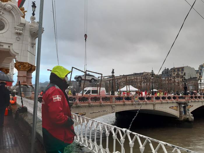 Zumaiarra da Donostiako istripuan onik ateratako ertzaina