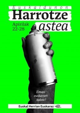 Harrotze Astearekin bat