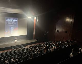 Dozenaka lagun bildu ditu Soreasun 'Munstroak sortzen direnean' ikus-entzunezkoak