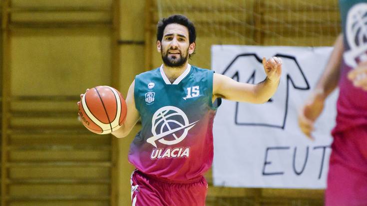 Gogor saiatu arren, kanpoko partida galdu du Ulaciak asteburuan