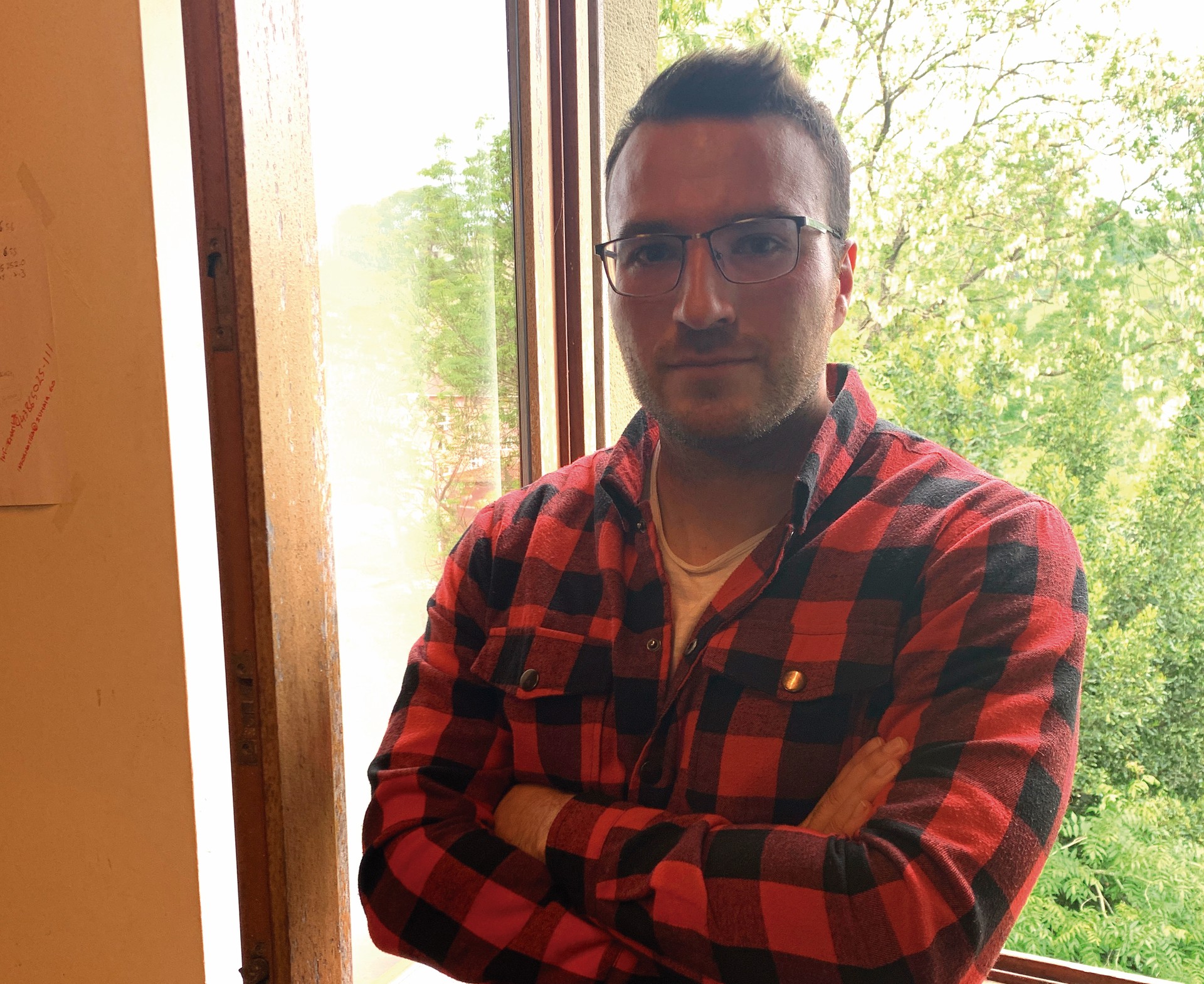 "Gizarte bezala, guztioi eragiten digu gazteen eta sakelakoen gaiak"