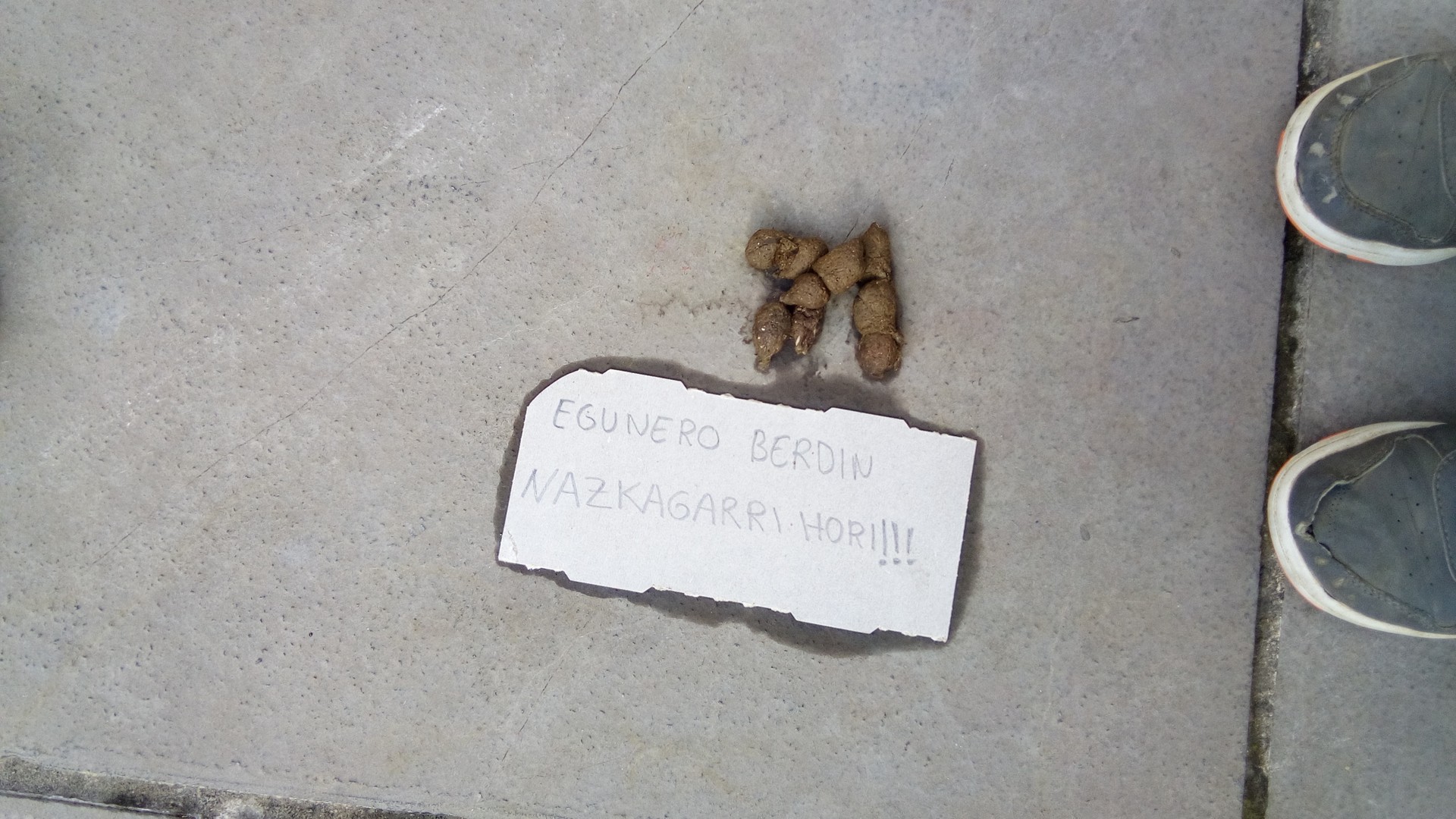 Atzo parrokia atarian...