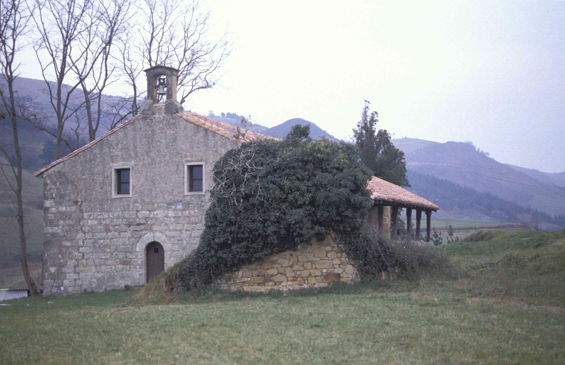 San Martin ermita, 1989. urtean