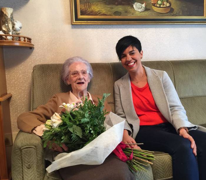 100 urte bete ditu Gloria Landak