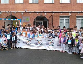 Aizarnazabalgo umeek ere egin dute Korrika Txikia