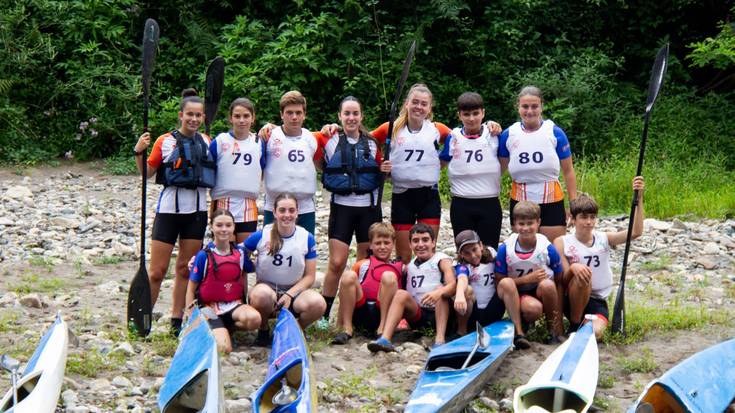 Piraguismo eskolan izena emateko epea zabaldu du Itxas-Gain elkarteak