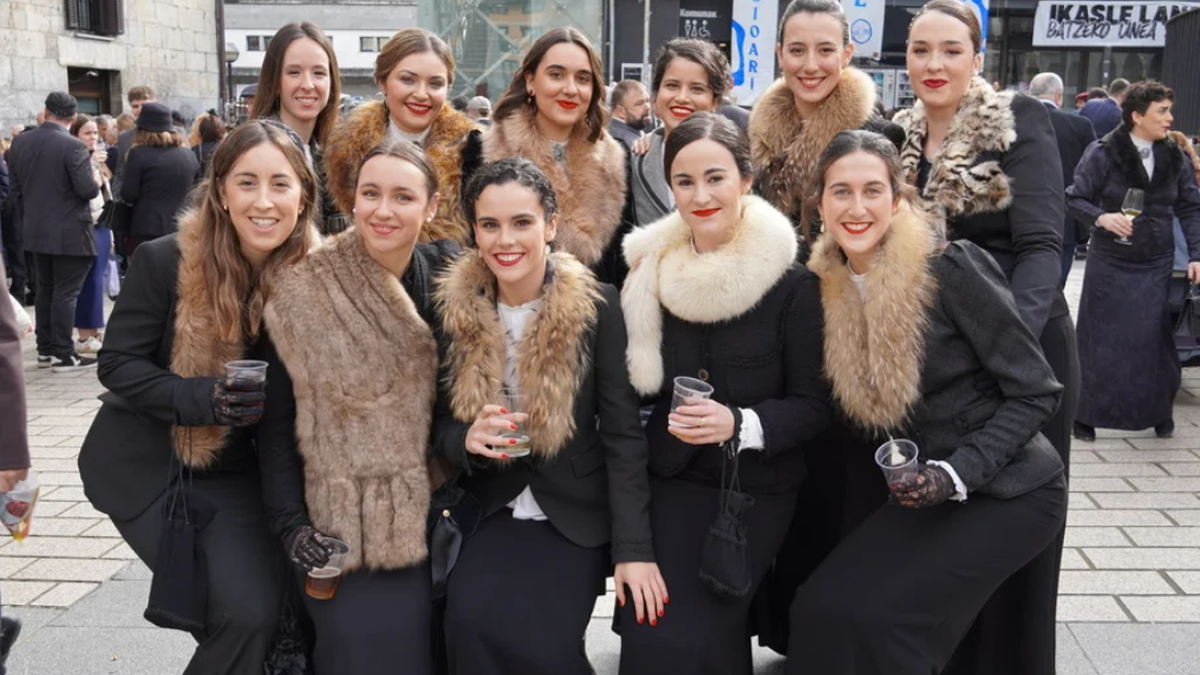 Datorren urteko karnabalak, noiz?