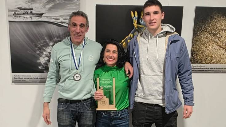 Gipuzkoako duatloi eta triatloi txapelketetako sariak jaso dituzte Azkoitri triatloi taldekoek