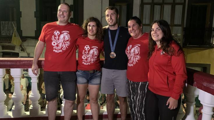 Kauldi Odriozolak omenaldia jasoko du igandean Anoetan