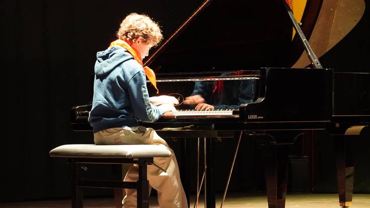 Piano ikasleen bilgune da Modelo