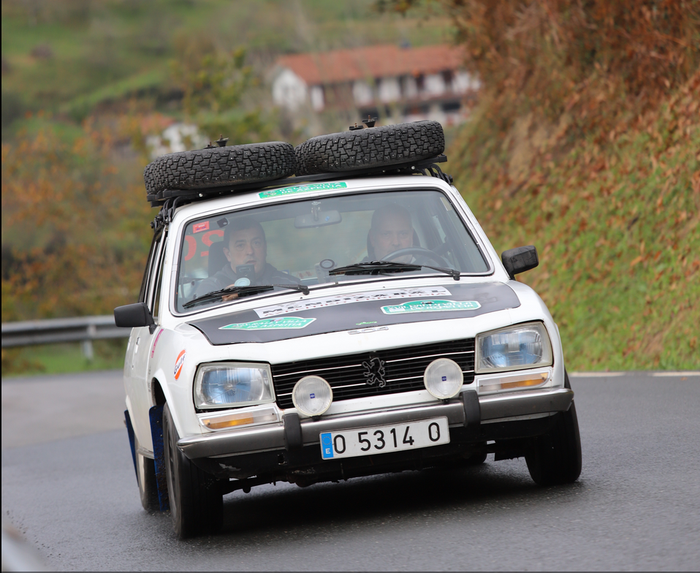 57 taldek parte hartuko dute ibilgailu klasikoen udazkeneko rallyan