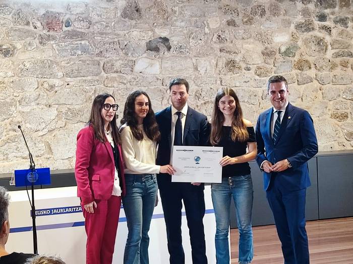 La Salle ikastetxeak Eskola Jasangarria ziurtagiria jaso du