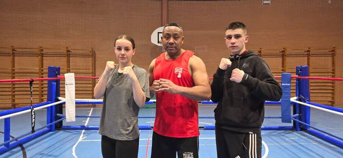 Zumaiako hiru boxeolari, larunbatean Arrasaten egingo dituzten borrokaldietan