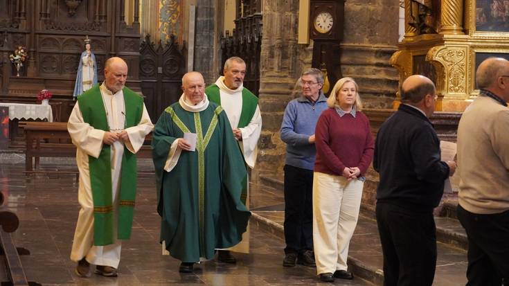 Felix Azurmendik apaizgoan 50 urte bete dituela ospatu dute