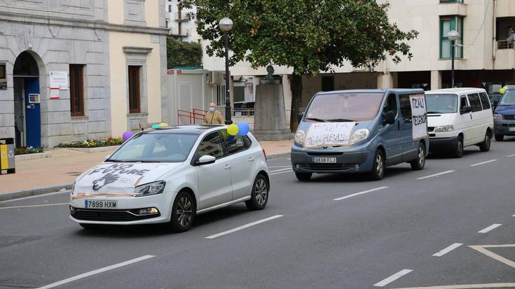 Maskaren eta PCR proben kontrako auto karabana, Azpeititik barrena