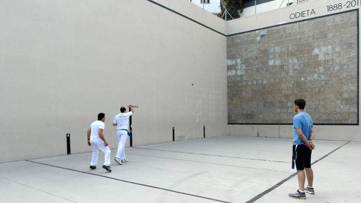 Esku pilota txapelketa finalaurrekoetara heldu da