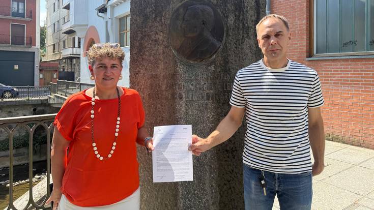 EAJk eta EH Bilduk bat egin dute foruen abolizioaren eta Alkateen Mugimenduaren urteurrenen harira