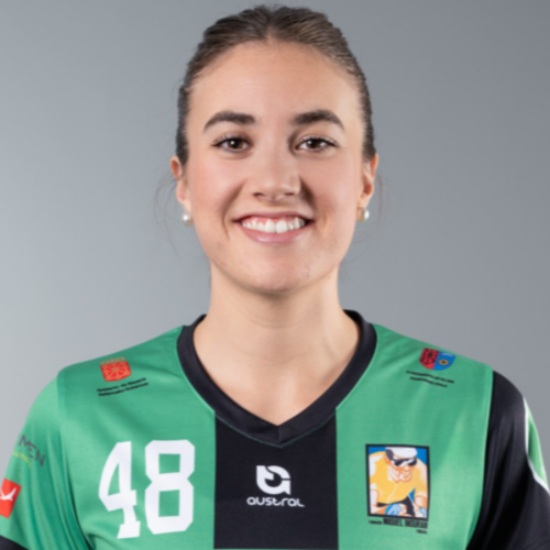 Laida Urbitartek beste denboraldi baterako kontratua sinatu du Beti Onak taldearekin