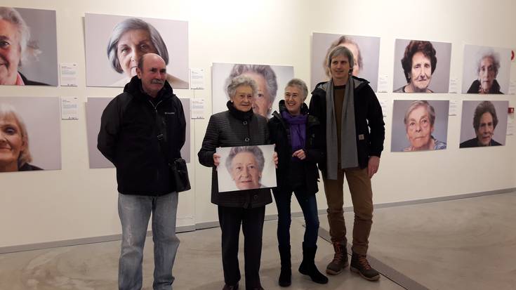 Zabaldu dute 'Emeek emana' erakusketa