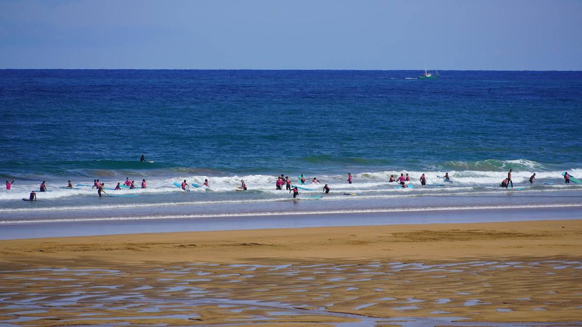 Zarautzi buruzko gradu eta master amaierako lanak egiteko bekak eskatzeko epea, zabalik