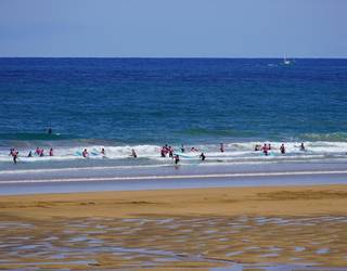 Zarautzi buruzko gradu eta master amaierako lanak egiteko bekak eskatzeko epea, zabalik