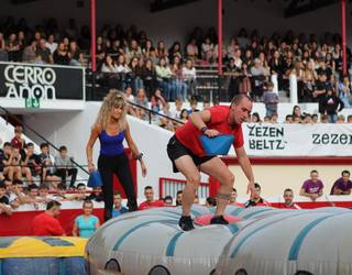 Berrikuntza batzuekin dator aurtengo Zezen Beltz Asteburua