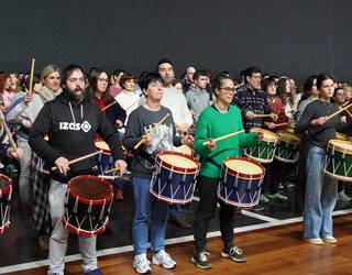 Haurren ondoren, helduen txanda