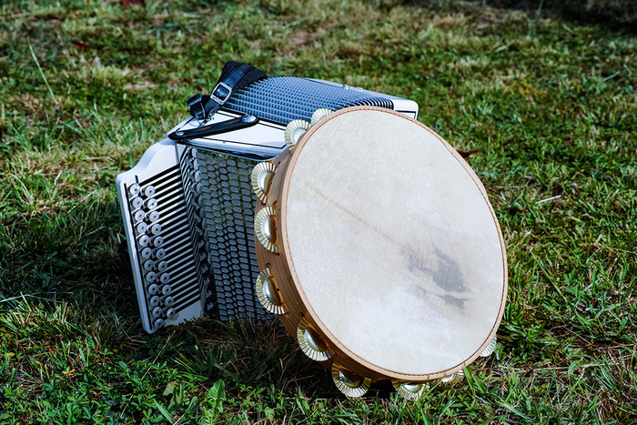 Erromeria eta afaria egingo dituzte larunbatean Floreaga auzoko tabernan
