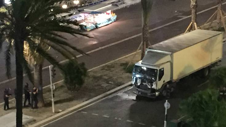 Elkarretaratzea egingo dute, Nizako "atentatu terrorista" gaitzesteko