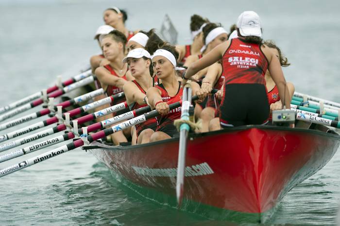 Telmo Deunek aurten ez du emakumezkoen trainerurik uretaratuko