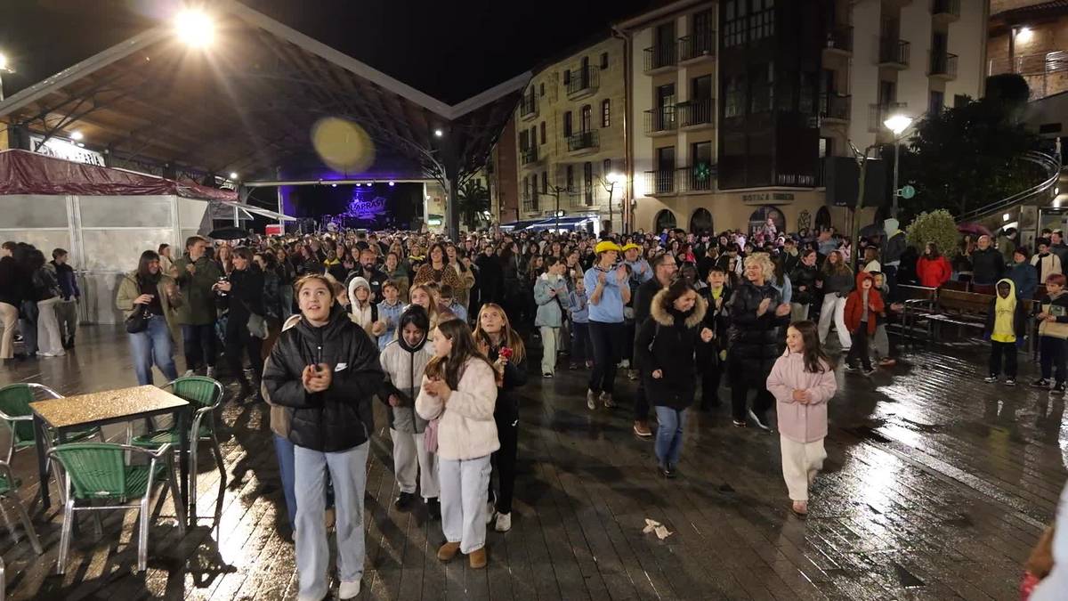 Txistu, elektrotxaranga eta polka doinuak sanikolasak behar bezala hasteko
