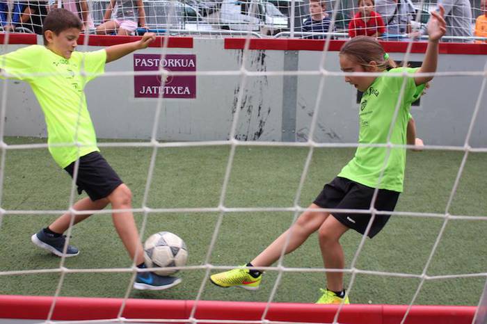 3x3 futbol txapelketa jokatuko da asteburuan, Azkoitian