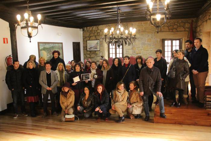 Lola Botona eta Laspiur, Zarauzko Gabonetako Erakusleiho Lehiaketako irabazleak