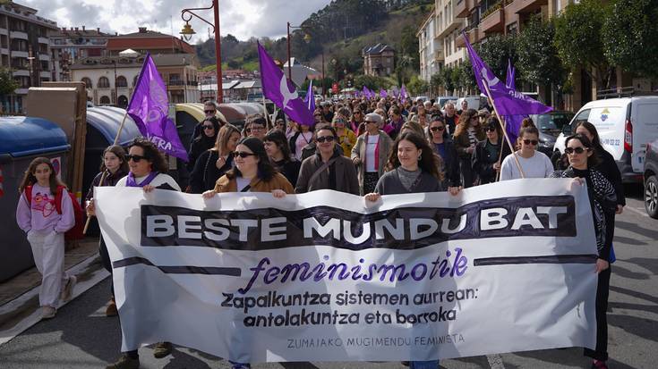 Zapalkuntza sistemen aurrean, feminismotik eraikitako mundu berria aldarri