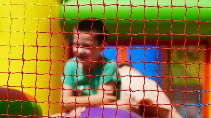 Puzgarriak, eskulanak eta askotariko jolasak, SKAPAko jaietan