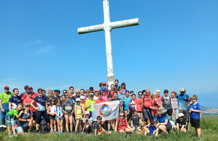 Mendi gainean ospatu dute Indamendi eguna