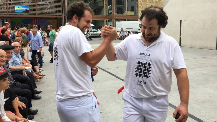 Odriozolak eta Alkortak irabazi dute esku pilota txapelketa