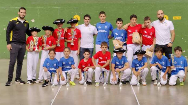 Maiatzaren 24an hasiko da Haurren Sanpedroetako 53. Pilota Txapelketa