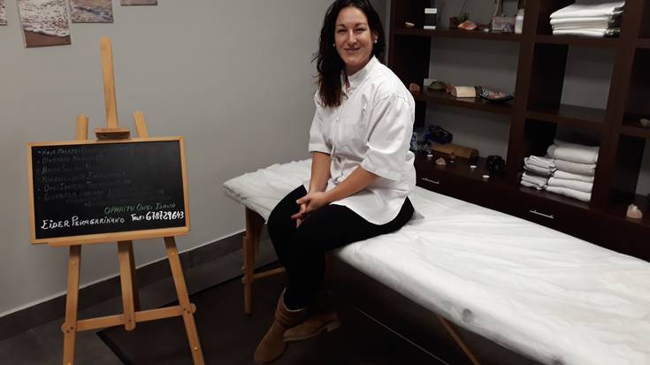 Eider Peñagarikano: «Harreman afektiboak ere landu daitezke masajearen bidez»