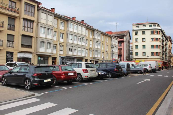 TAOko 1 Zonako gune urdina martxan jarriko dute asteartean, Zarautzen