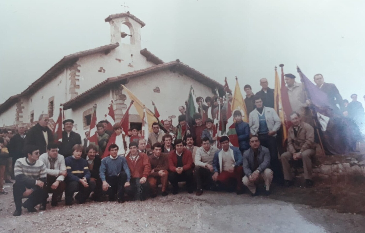1980ko hamarkadako arraunlariei omenaldia egingo zaie larunbatean