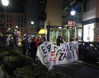 Azaroaren 25ean, manifestazioa egingo dute plazatik Lourdes Del Hoyo hil zuten tokira