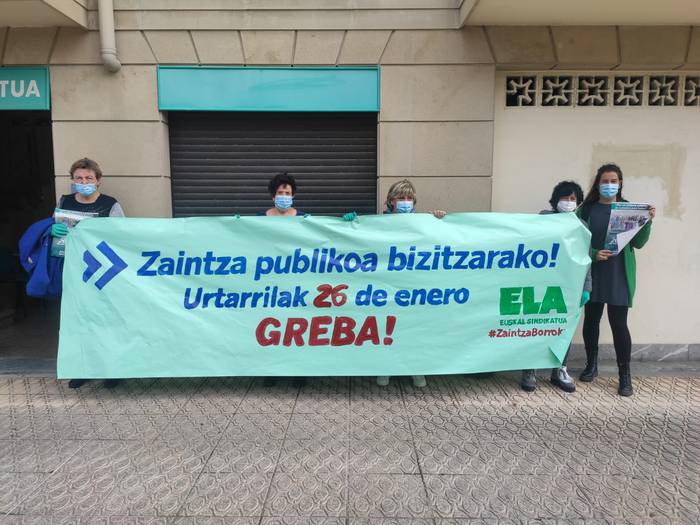 Zaintzaren esparruko sektorean greba egiteko deia egin dute biharko ELAk eta LABek