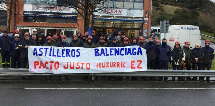 Balenciagako langileak: "KPI igotzea baino ez dugu eskatzen"